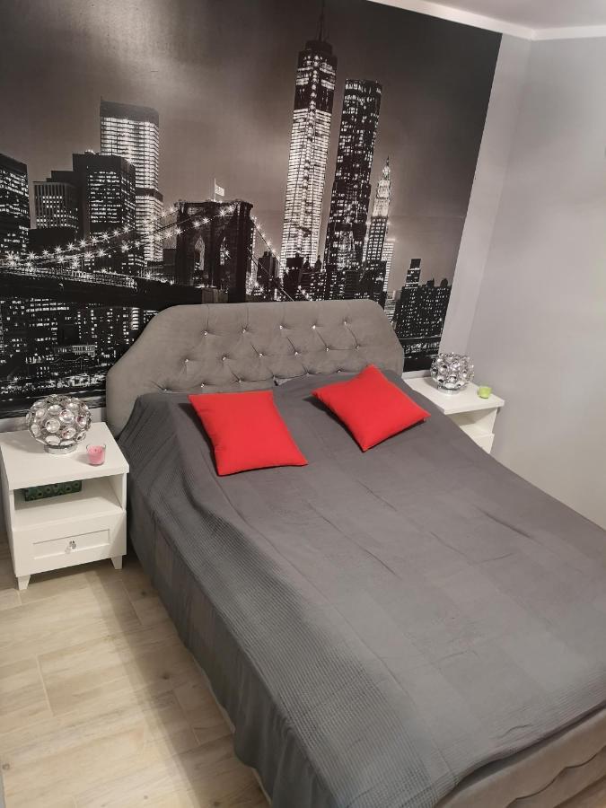 Apertament Kosmos Apartment Zabrze Exterior foto
